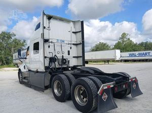 Camion de transport de marchandises lourd diesel manuel d'occasion de bonne qualité 2024, véhicule logistique longue portée Euro IV 378 - Product Image 2