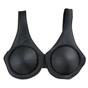 Protection de poitrine réglable pour femmes, équipement de protection de la poitrine pour le sport, pour l'entraînement, la pratique et les matchs - Product Image 1