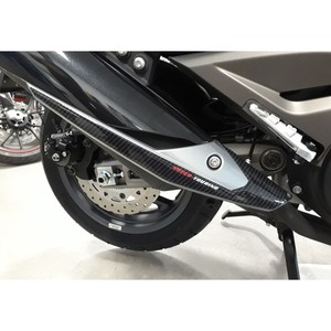 Adesivi Protettivi 3D per Scarico Personalizzati, Compatibili con Kymco Ak 550 2017-2022, Logo Tipo Scooter - Product Image 1
