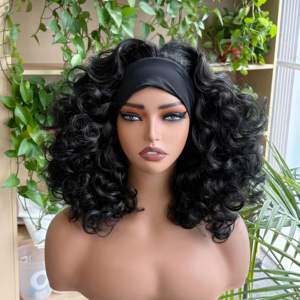 Pelucas Rizadas 200% para Mujeres Negras, Cabello Sintético Corto, Rizado, Voluminoso y Elástico, Peluca con Diadema sin Pegamento, Pelucas Sintéticas de Fibra Futura - Product Image 6