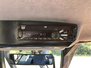 รถดันดินตีนตะขาบ Caterpillar D4K2 LGP ปี 2015 พร้อมปั๊มและเครื่องยนต์ประสิทธิภาพสูงสำหรับงานก่อสร้าง - Product Image 4