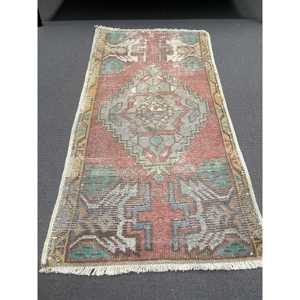 1.6x3.2 ft Vintage Rug, Turkish Small Rug, <b>Red</b> Floral <b>Wool</b> Rug - Product Image 2
