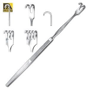 DOIGT RAKE, RETRACTOR (1 Prong Blunt) Bernay Doigt Râteau Écarteurs Trachéaux Sharp 4 Dents 17.0cm Instruments Chirurgicaux - Product Image 3