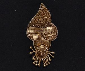 Sport Gathering Beautiful and Stunning Beaded Game Day <b>Brooches</b> for Sports Fan Decorative Round Beaded <b>Brooches</b> for Sale - Product Image 4