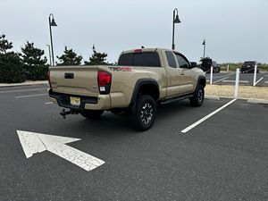 TOYOTA TACOMA TRD OFF-ROAD ACCESS CAB 4X4 2018 USADO (LHD/RHD) - Product Image 4