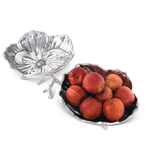 Bol en métal artisanal élégant pour décoration de table, tendance mondiale, idéal pour le service et les cadeaux, plaqué et sûr. - Product Image 6