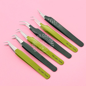 Pince à cils courbée à 45 et 90 degrés pour extensions de cils, isolation et volume, avec pointe en fibre, prise antidérapante facile – Vente chaude - Product Image 1