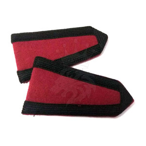 Hombreras uniformes con accesorio de bucle y opciones de bordado personalizado para hombreras de eventos - Product Image 1