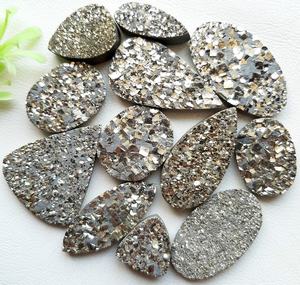 100% piedras preciosas Druzy de pirita Natural de alta calidad cabujones sueltos de diferentes formas y tamaños utilizados para la fabricación de joyas a precio a granel - Product Image 3