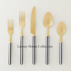 Serveur de gâteau de luxe en métal fait à la main en acier inoxydable matériel couverts argenterie de table ensemble de 2 couteaux et fournitures d'épandeur - Product Image 2