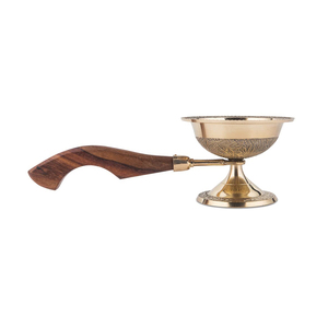 Brûleur d'encens en laiton fait main avec manche en bois Nouveau design Brûleur d'encens décoratif en métal et laiton de qualité supérieure pour la maison - Product Image 1