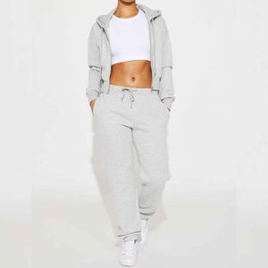 Nuevo Conjunto Deportivo para Mujer con Cierre, Logotipo Personalizado, Estilo Informal, Traje de Chándal para Correr, Moda de Invierno - Product Image 3