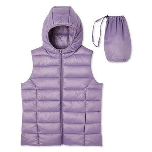Gilet coupe-vent zippé imperméable pour femme OEM avec capuche | Gilet rembourré mobile de haute qualité | Design et logo personnalisés - Product Image 5