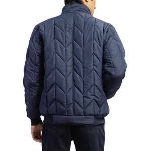 Chaqueta acolchada de invierno, Abrigo acolchado ligero para hombre, chaqueta bomber acolchada de moda para clima frío - Product Image 2