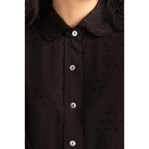 เสื้อเชิ้ตป๊อปลินลำลองสำหรับผู้หญิง ไซส์ XL ลายเสือดาวสไตล์วินเทจ ตกแต่งกระดุม เหมาะสำหรับใส่ทำงานในช่วงฤดูใบไม้ร่วงและฤดูใบไม้ผลิ - Product Image 1