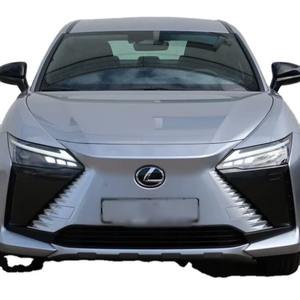 AUTHENTIQUE Véhicule d'occasion 2024 SUV Électrique Premium Automatique Édition Allemande Conduite à Gauche Pneus R18 Sièges en Cuir Intérieur Clair - Product Image 2