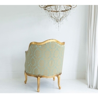 Fauteuil Callister Palais de Versailles en bois massif, design français antique, finition dorée damassée