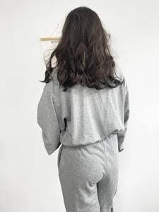 Ensemble de survêtement 2 pièces décontracté pour femmes Sweat à capuche et pantalons de survêtement de haute qualité Ensemble de vêtements de détente - Product Image 3