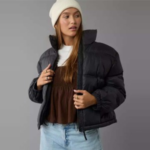 Veste matelassée grise courte chaude et légère pour femme | Parfait pour l'hiver décontracté, col rabattu, veste femme - Product Image 5