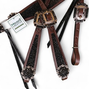 Exportación directa de fábrica Caballo occidental decorado Coraza Headstall Set Negro Diamantes de imitación personalizados Hecho Equitación de cuero de calidad - Product Image 5