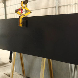 Losas de granito con acabado Lapatro negro azabache Diseño moderno pulido Forma de losa grande - Product Image 1