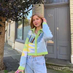 Suéter Unisex de Mohair de Alta Calidad, Suéter Tejido Antiarrugas con Diseño Jacquard y Botones - Product Image 1