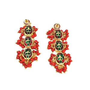 Pendientes de Oro con Forma de Gota y Pedrería Roja para Mujer, Joyería Cultural Coleccionable - Product Image 2