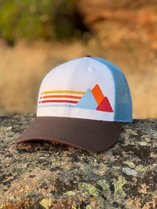 Sombrero de camionero bordado de 5 paneles con logotipo personalizado de varios colores, ropa de calle clásica y Vintage para todos, fabricado en Injae Factory - Product Image 3