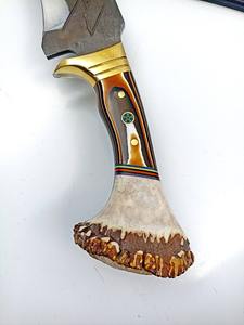 Cuchillo de Hoja Fija Hecho a Mano con Mango de Madera de Ciervo y Funda de Cuero Genuino - Product Image 3