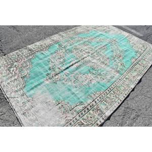 Tapis Turc Vintage 5.9x9.4 pieds Vert Beige Plat Tissage Laine avec Motif Patchwork pour Décorations de Salon ou Couloirs - Product Image 2