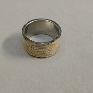 Ensemble de ronds à serviette en résine multicolore de la meilleure conception Vaisselle multiforme pour la maison et le restaurant Cuisine Nouveau style de vaisselle - Product Image 4