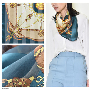 ผ้าพันคอไหมแท้ลายทางสี่เหลี่ยมใหญ่ ดีไซน์หรูหรา คุณภาพเยี่ยม ราคาคุ้มค่า แฟชั่นใหม่ปี 2025 สำหรับผู้หญิง ขนาด 90 ซม. สไตล์ญี่ปุ่น - Product Image 1