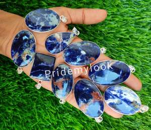 Vente en gros de pendentifs tendance en sodalite de style bohème, collier de lunette plaquée argent, mélange de formes, breloques de mode en laiton pour - Product Image 4