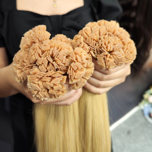 Extensiones de cabello virgen crudo vietnamita 100% más vendidas, punta plana, cutícula completa, cuerpo rizado de alta calidad, precio al por mayor 2025 - Product Image 1