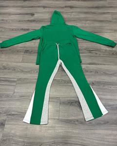 Ensemble de survêtements personnalisés pour hommes, effet délavé, avec sweats à capuche zippés et pantalons de jogging évasés brodés et usés - Product Image 5