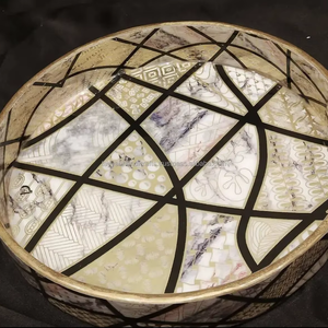 ถาดไม้ใส่อาหารรูปทรงสี่เหลี่ยมสำหรับเก็บผลไม้ตกแต่งห้องทานอาหารเช้าจากอินเดีย - Product Image 1