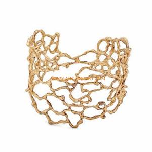 Gold Polished Metal <b>Butterfly</b> Designer Napkin Ring Highest Quality Large Table <b>Decorative</b> Napkin Ring for Wholesale Supplier - Product Image 2