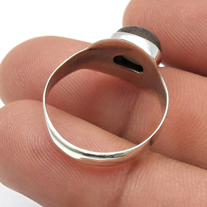 Mejor venta diseño clásico nueva llegada sólido 925 plata esterlina piedras preciosas joyería labradorita natural ovalada anillos hechos a mano OEM - Product Image 4