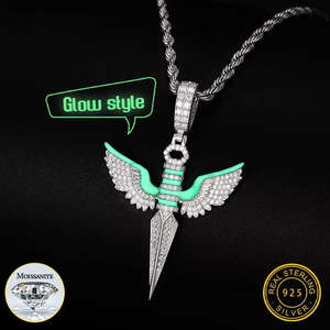 Pendentif classique en argent sterling 925 plaqué rhodium avec des ailes d'ange brillantes et un diamant moissanite, style hip-hop, cadeau pour homme et femme - Product Image 2