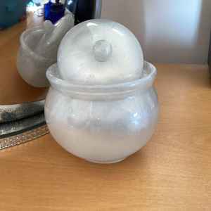 Frascos de Resina Transparente para Almacenamiento de Joyas, Proyectos de Manualidades y Accesorios Hechos a Mano, Decoración, Almacenamiento y Exhibición - Product Image 3