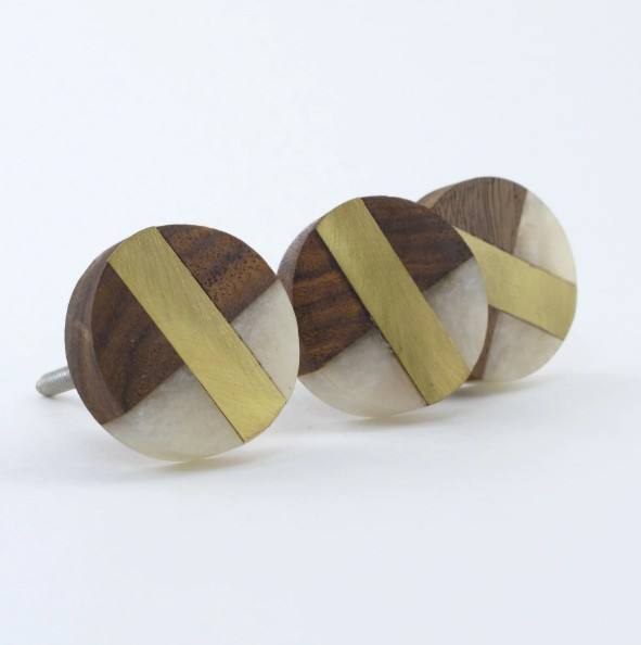 ตามที่แสดง