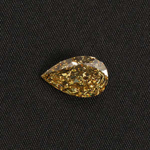 Diamante CVD cultivado en laboratorio suelto de corte de pera de 5,0 CT, exquisito Diamante de joyería relleno de Color amarillo elegante con certificado - Product Image 1