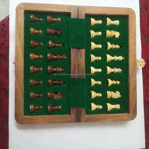 Planches d'échecs en bois Aimant en bois portable écologique Planches de jeu d'échecs pièces d'échecs imprimées dans une boîte en bois - Product Image 4