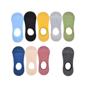 Calcetines clásicos de marca con logotipo personalizado para hombre, calcetines informales lisos transpirables de secado rápido para correr para hombre - Product Image 1