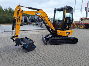 Miniexcavadora JCB 26C-1 de 2.6 Toneladas con Ruedas Compactas, Motor Diésel, Sistema Hidráulico Bosch, Motor y Bomba de Alta Eficiencia - Product Image 4