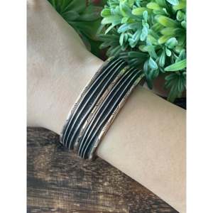 Vintage Navajo Sterling Silver Cuff Bracelet - Product Image 2