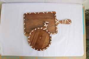 เขียงไม้มะม่วง HHO CBu รูปทรงสี่เหลี่ยมผืนผ้า หนา 1.5 ซม. ล้างในเครื่องล้างจานได้ เป็นมิตรต่อสิ่งแวดล้อม ผิวธรรมชาติ สำหรับใช้ในครัวและร้านอาหาร - Product Image 5