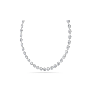 Agregue brillo a su colección con el último collar de gargantilla de Halo de diamantes ovalados hecho para looks atrevidos y elegantes - Product Image 1