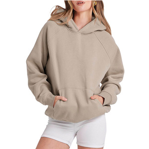 Charmante qualité personnalisable filles Softshell coupe-vent veste à capuche polaire pour l'hiver fait à la main au Bangladesh - Product Image 5