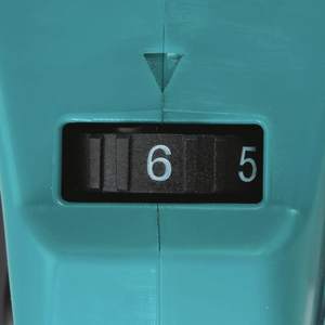 Sierra de cinta portátil de corte profundo 40V Max XGT a batería (solo herramienta) - Product Image 1